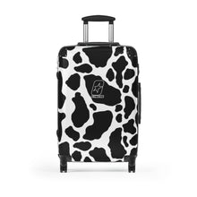 Carica l'immagine nel visualizzatore di Gallery, CYMSTAR Jet Set Suitcases (Holstein)