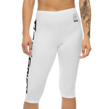 將圖片載入圖庫檢視器 Flexin Farmer Capri Leggings (White)
