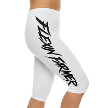 將圖片載入圖庫檢視器 Flexin Farmer Capri Leggings (White)
