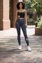 將圖片載入圖庫檢視器 Flexin Farmer Luxe Sports Bra
