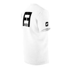 將圖片載入圖庫檢視器 Flexin Farmer Graphic Tee (White)
